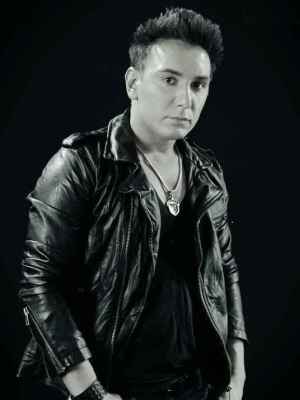 شادمهر عقیلی