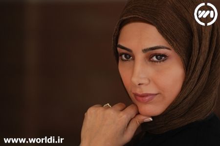 لادن طباطبایی