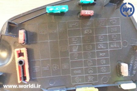 پشت درب جعبه فیوز ال 90